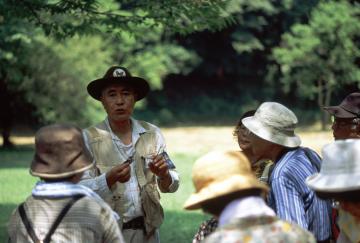 夏のオオムラサキ観察会のようすの画像